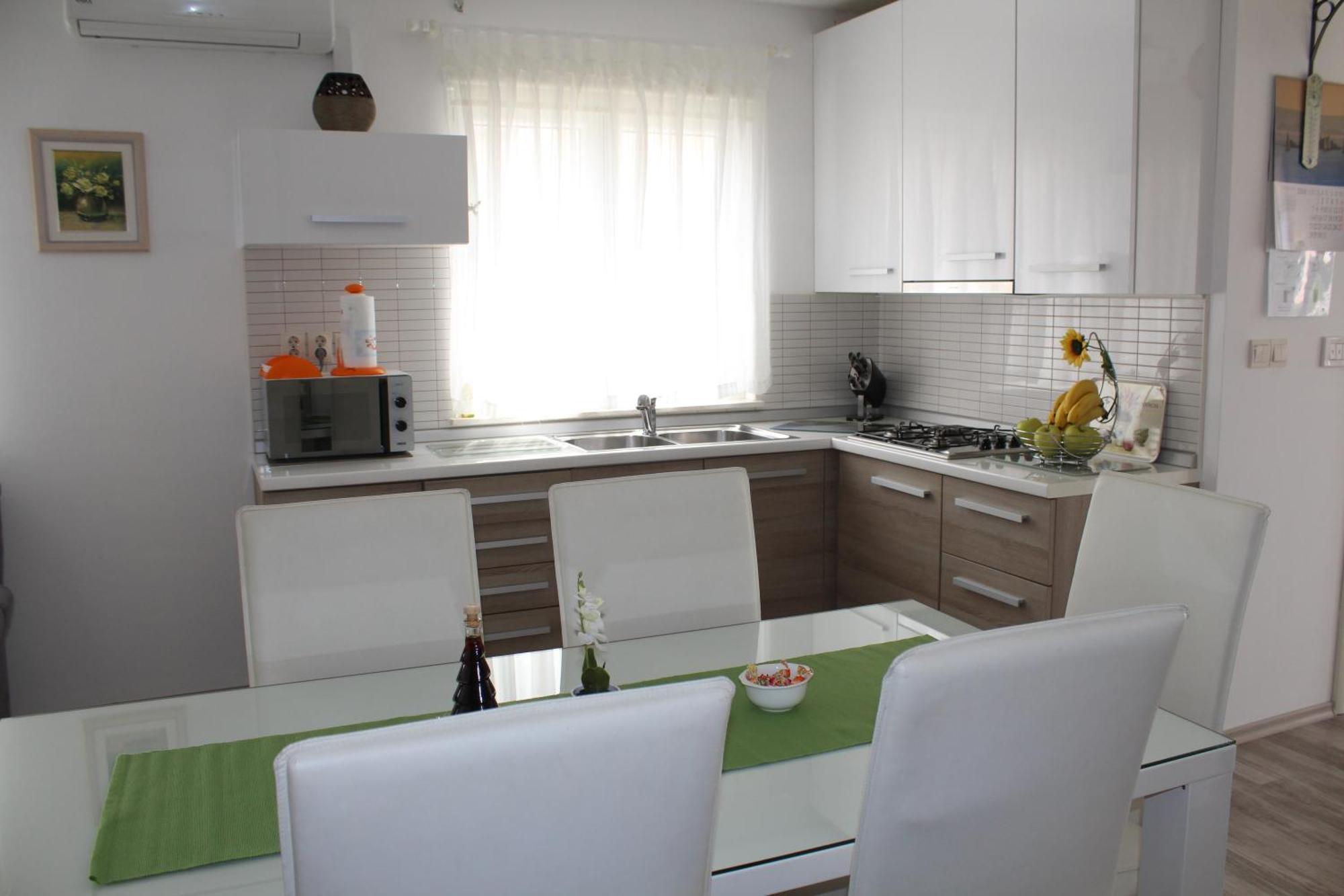 Adria Sun Apartments Водице Номер фото